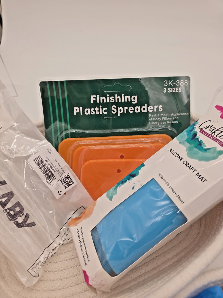 Clay Crafting Tool Bundle – Silicone Mat, Plastic Spreaders, Clay Cutters, Foam
