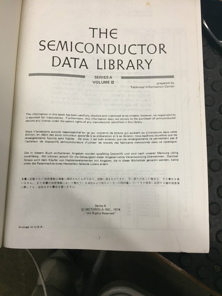 Motorola Data Book SEMICONDUCTOR DATA LIBRARY Volume 2 Second Edition 1974