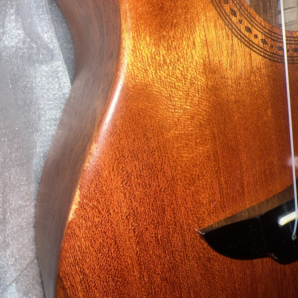 Aklot ukulele Complete With Everything You Need!