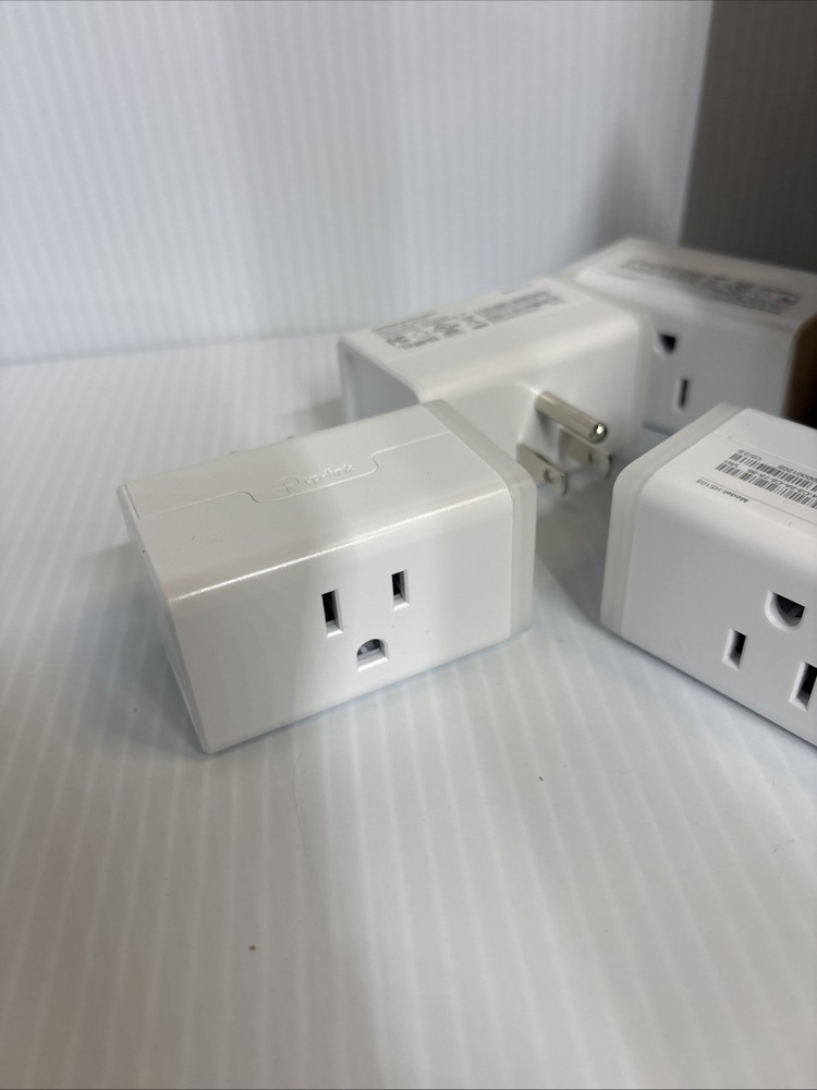 Kasa HS103P4 Smart Plug 4 Pack White (b63)