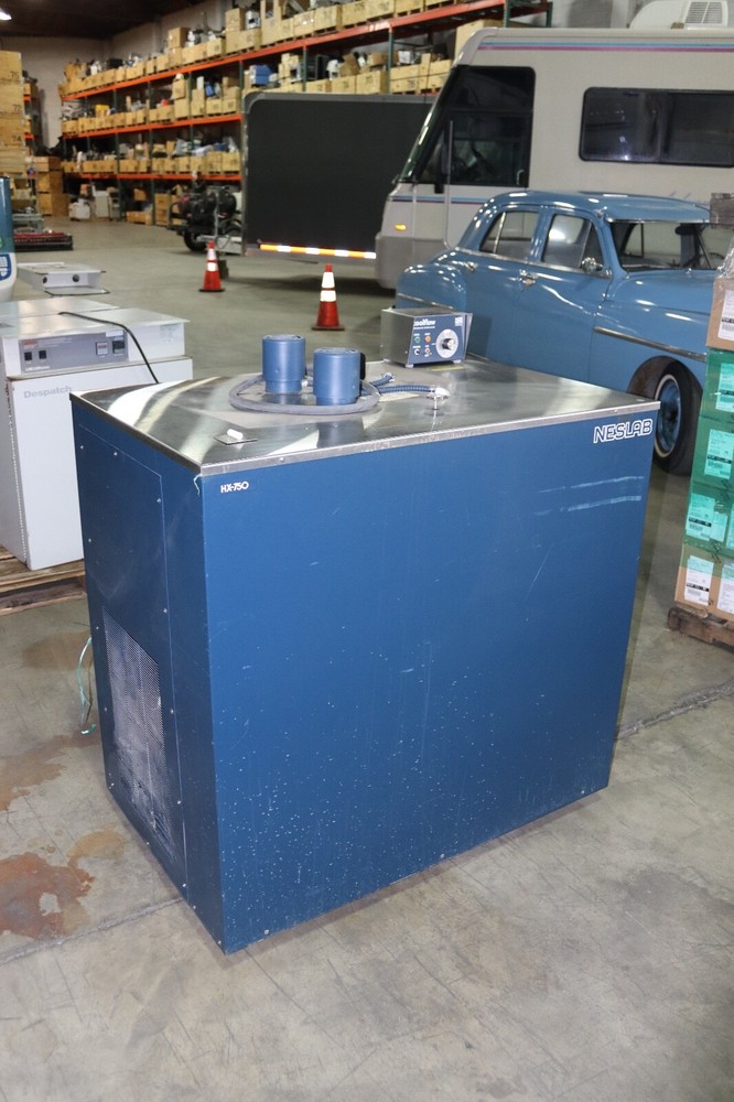 NESLAB COOLFLOW REGRIGERATED CIRCULATOR MODEL HX-750