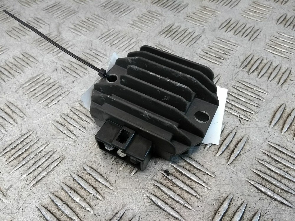 1997 YAMAHA XJ 600  RECTIFIER REGULATOR