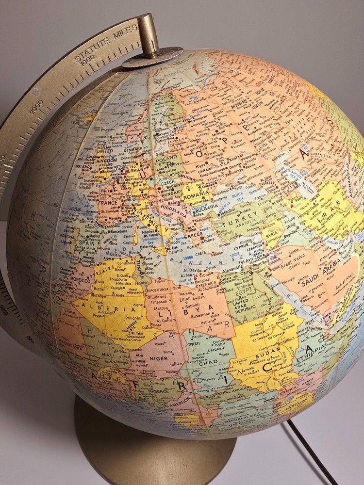Vintage Replogle Comprehensive Globe Illuminated/Lighted 12" Library Globe USSR