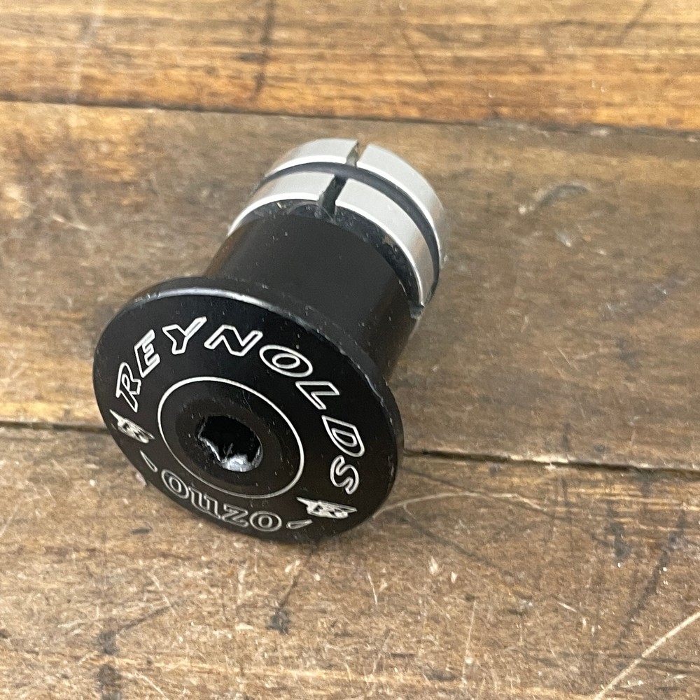 Reynolds Ouzo Headset Top Cap Compression Device 1 1/8 Threadless Vintage