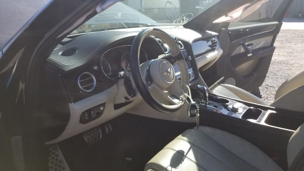 17 BENTLEY BENTAYGA FRONT WINDSHIELD MOUNTED CAMERA 36A907217