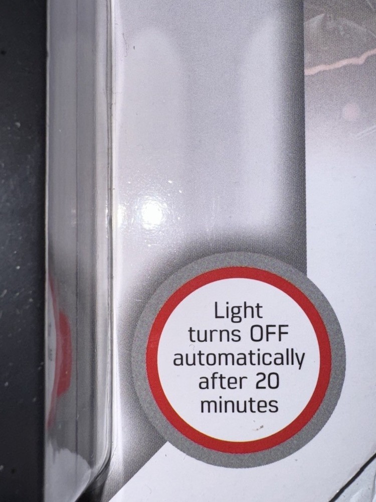 Star Wars Light Switch - Mountable LED Light w/Auto Shut Off, Batteries Required