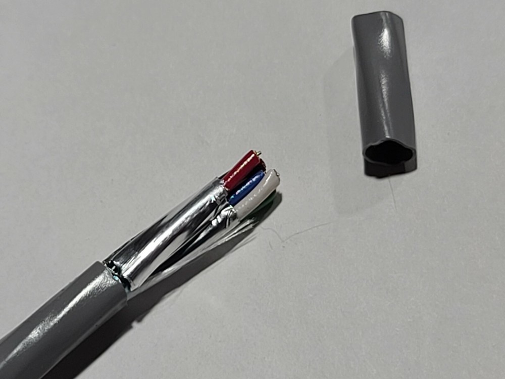 Carol E2036S 18/6C Shielded Security/Communications Cable Riser Gray /50ft