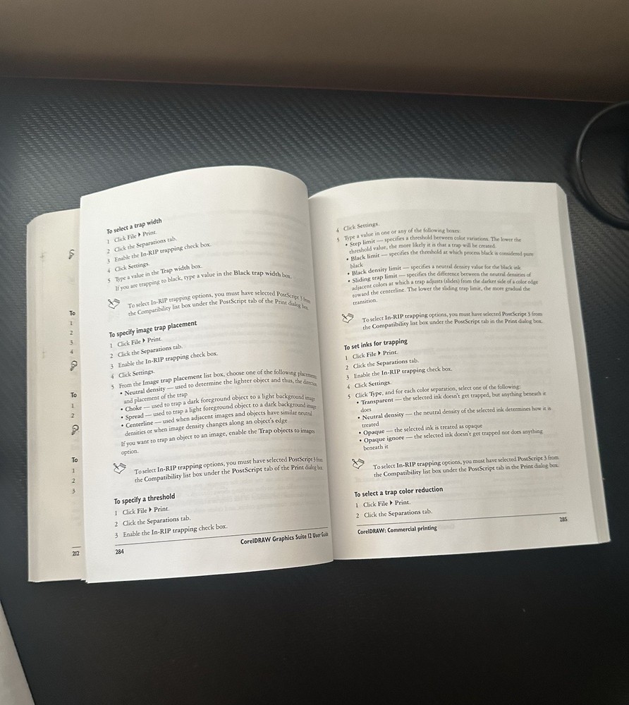 Corel CorelDRAW Graphics Suite 12 Upgrade CD for Windows 2000 XP