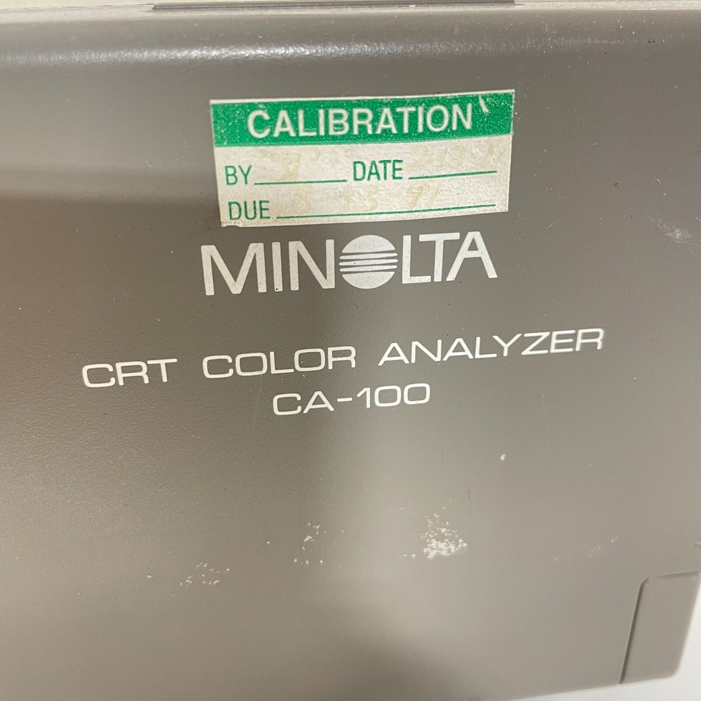 MINOLTA CA-100 CRT Color Analyzer with probe