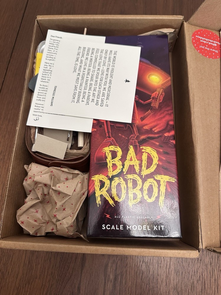 2019 Holiday Exclusive Bad Robot Scale Model Kit Signed JJ Abram’s, open box
