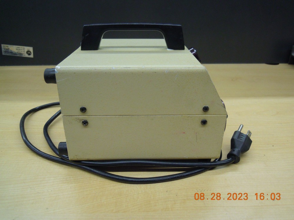McBAIN INSTRUMENTS FOI-1 Fiber Optic Halogen Illuminator #A33