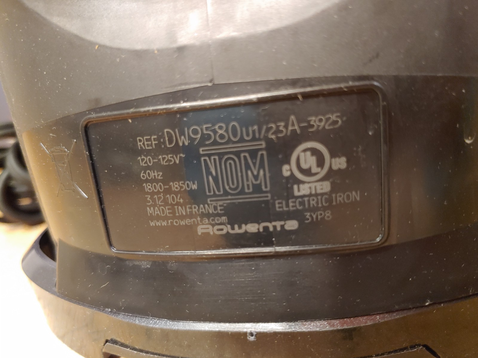 Rowenta Iron Steam Force Pro Steam Iron for Clothes, 1850 Watts, DW9580, Used