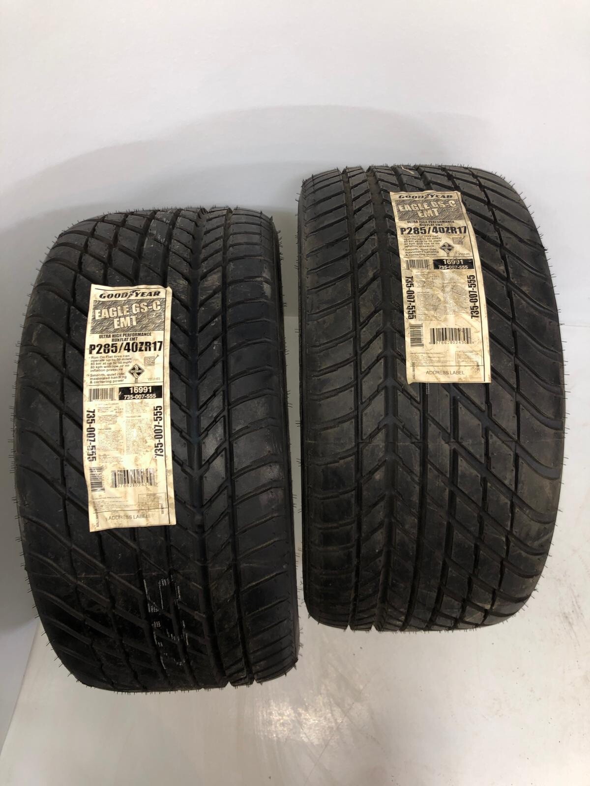 2 New 2854017 Goodyear Eagle Gs-C Emt Run Flat Dot 0212 285/40/17 Right Side