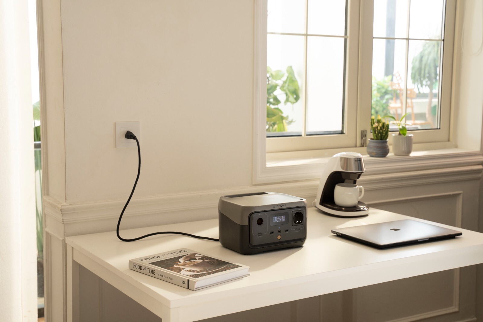 EcoFlow RIVER 2 Portable Power Station 256Wh Generator LFP Certified Refurbished