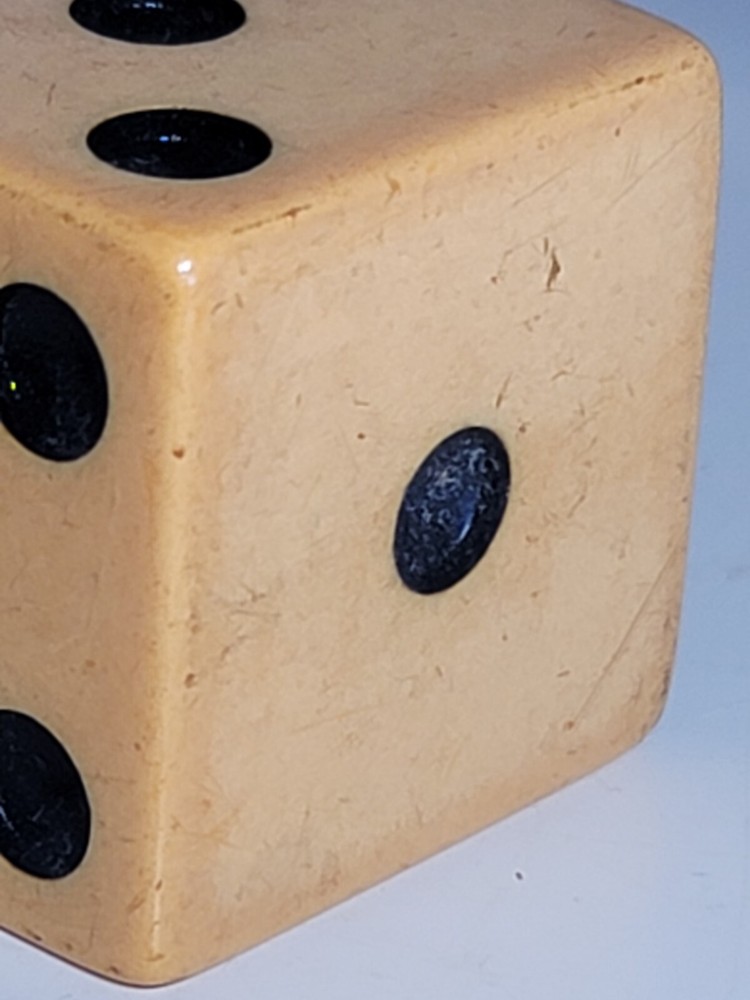 2pc Butterscotch Bakelite Dice Pair 77 Grams Vintage 1.25"