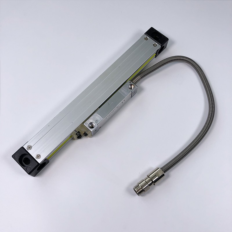New Mitutoyo AT111-100F Linear Scale