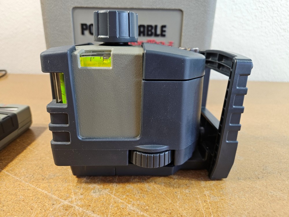Porter Cable RT-3620-2 Rotating 2-Beam Laser Level System With Case
