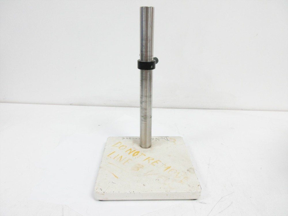 MICROSCOPE STAND HEAVY BASE WITH POST WEIGHT: 37.34 LBS