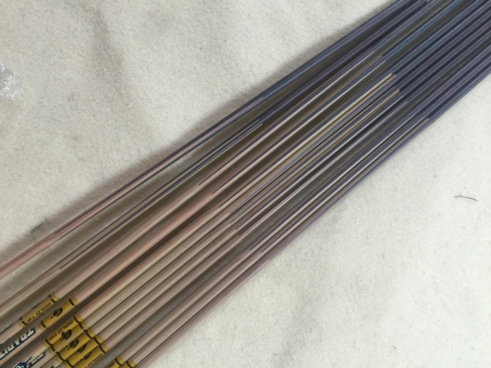 Gold Tip Traditional Classic Hunter 1/2 Dozen With 74gr Insert