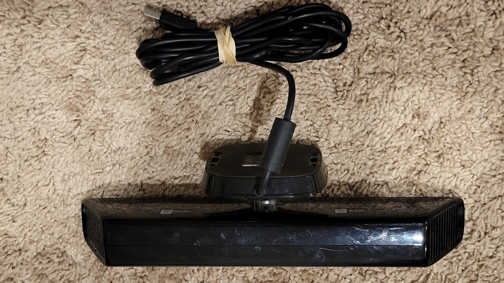 OEM Original Microsoft Model 1414 Xbox 360 Kinect Sensor Bar Only