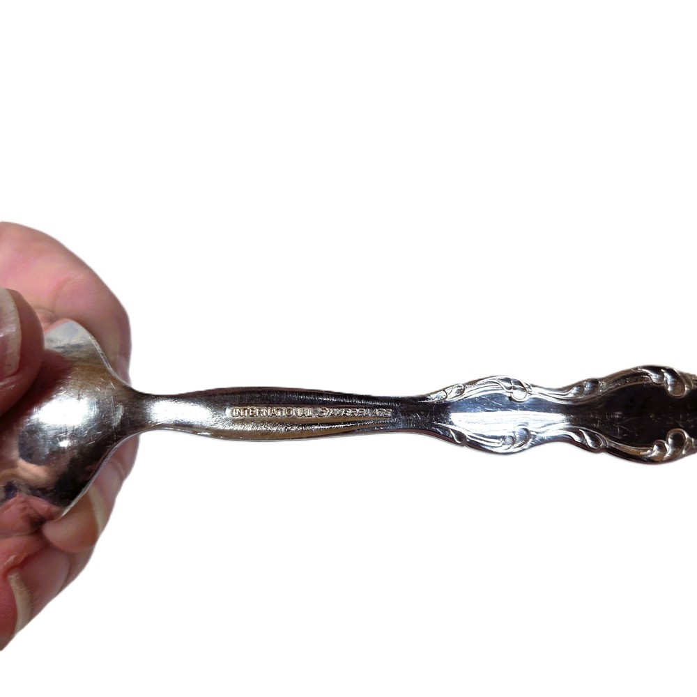 Discontinued International Silver Interlude Sugar Spoon Silverplate Shell Vtg