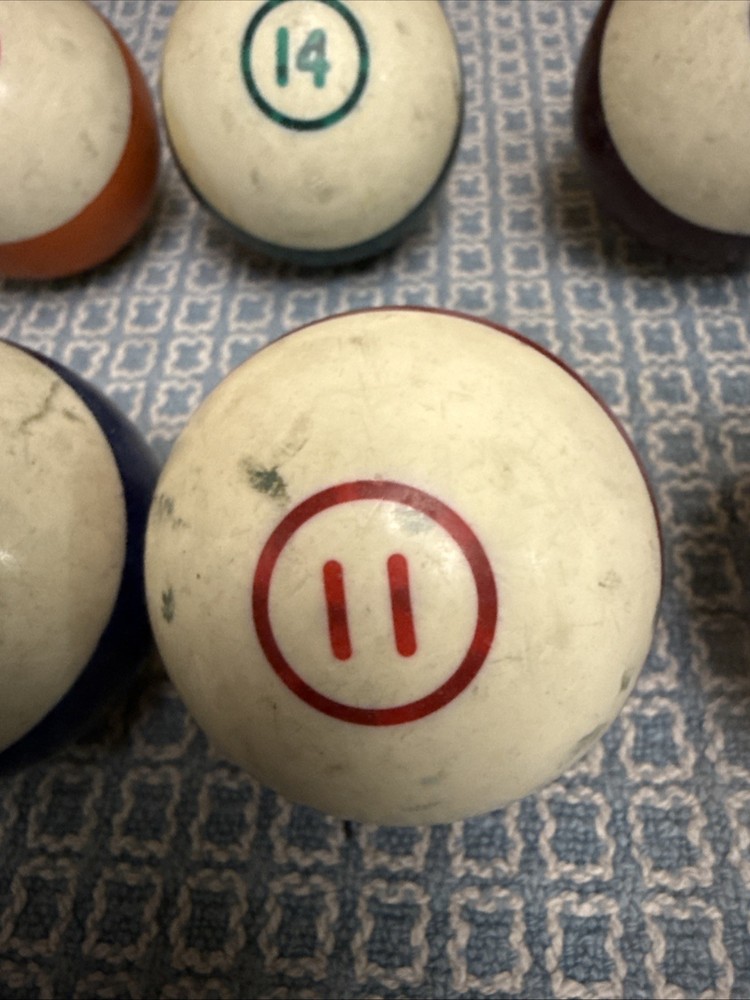 Vintage Billiards 2.1” Pool Balls Single Ring