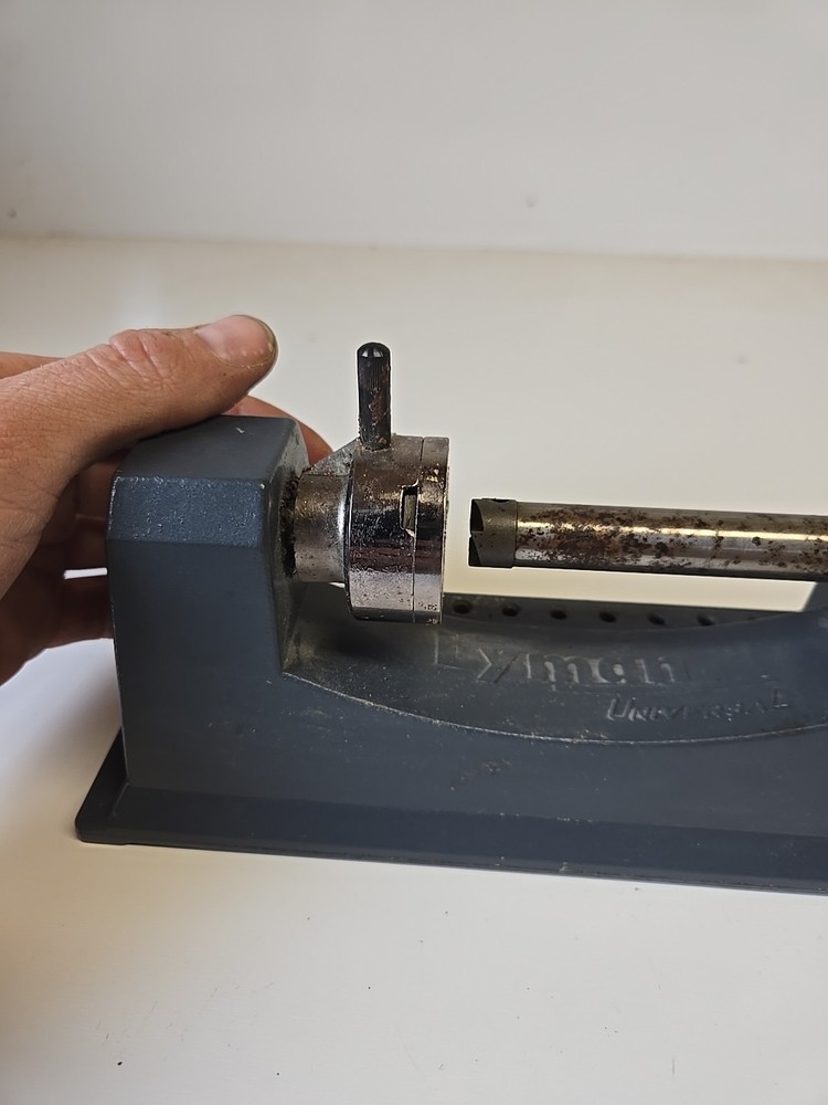 lyman universal case trimmer (Functional Poor Condition)