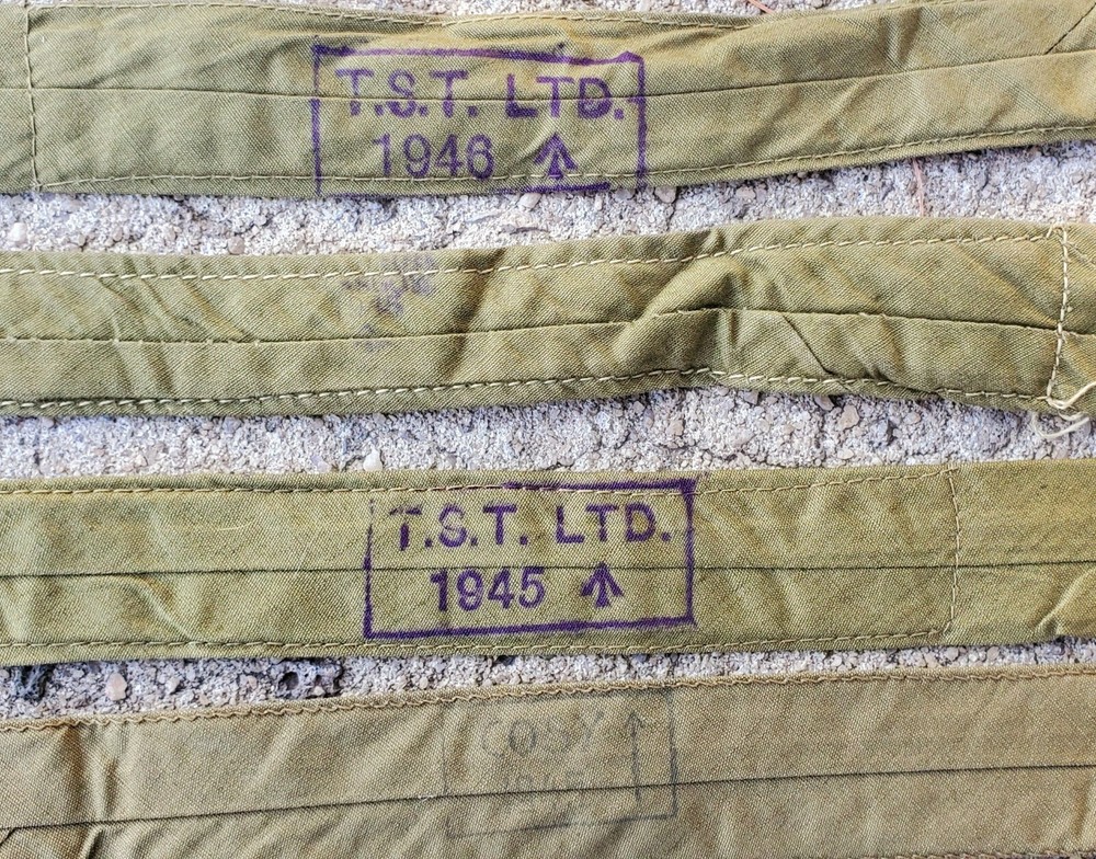 BRITISH WWII DATED OLIVE GREEN COTTON TIES