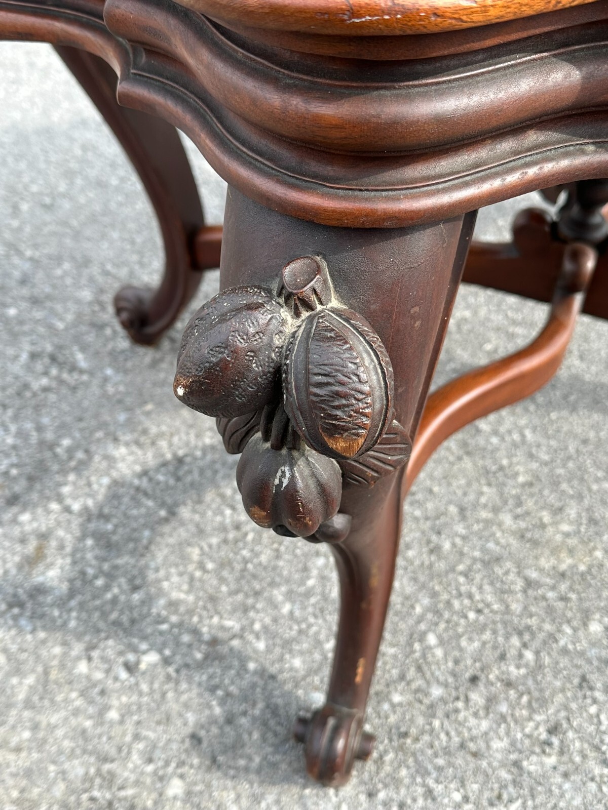 antique carved victorian parlor table center stand 1870 clean turtle top