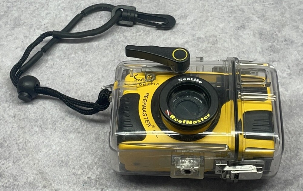 Sealife Automatic Reefmaster CL Wide Angle 35mm Dive Camera w Underwater Case