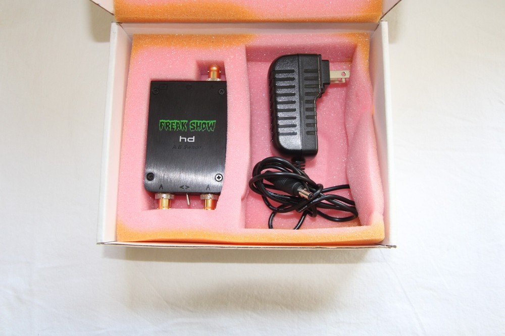 Freakshow HD SDI Battery Powered A/B Switch