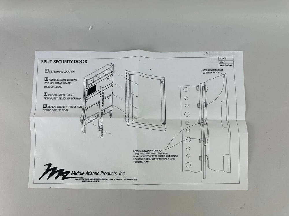 Middle Atlantic SSDR-20 35'' 20SP Split Security Door