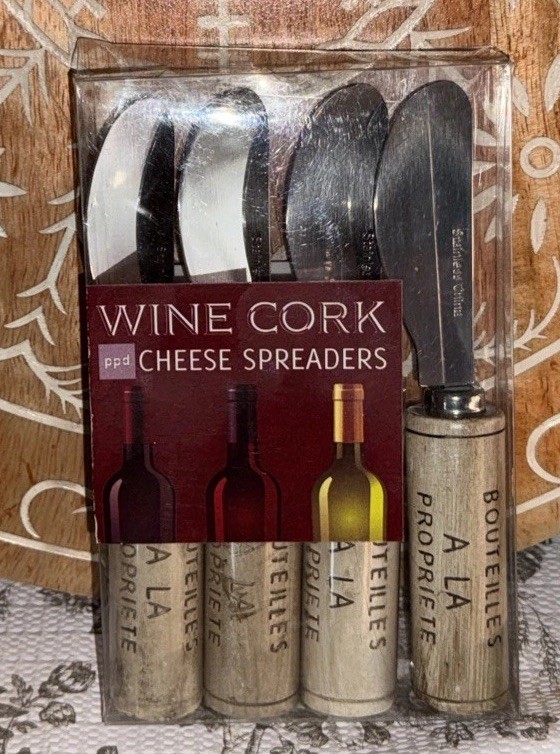 4 Cheese Spreaders - Handle Made With Wine Corks