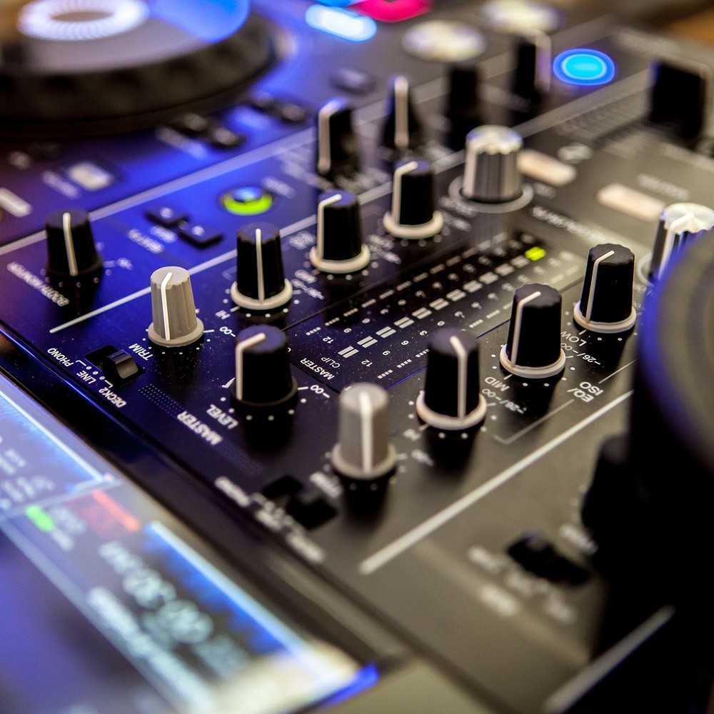 5pcs Potentiometer Knobs,Rubber Guitar Volume Tone Rotary Knob(Blue White)