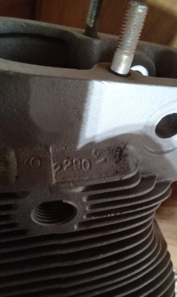 Jacobs R755-A2 Cylinder Head