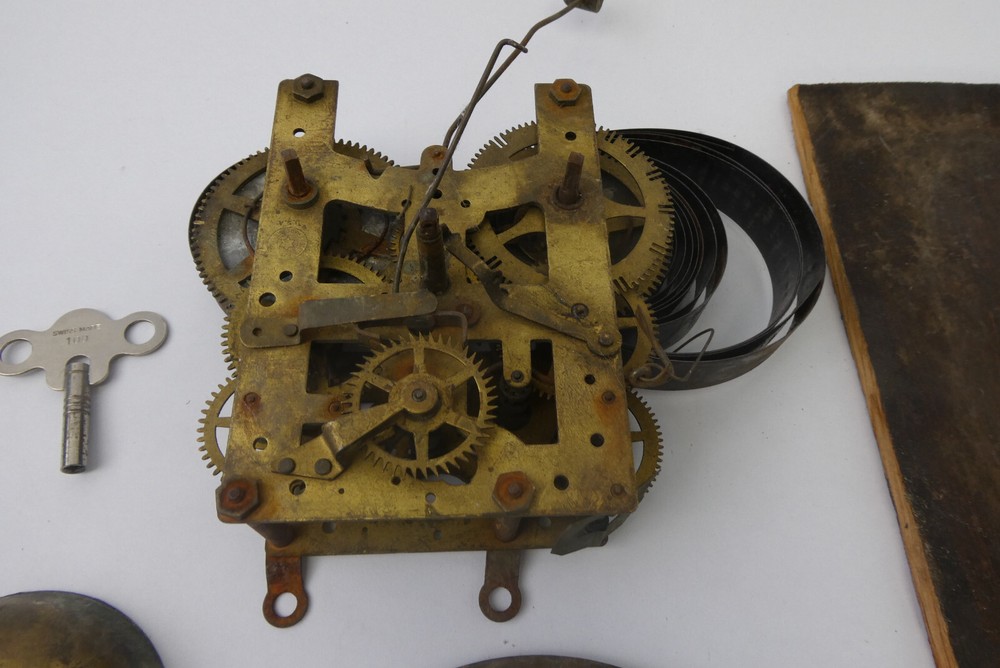 Broken Brass Unknown Maker Gears Clock Parts Panel Face Movement