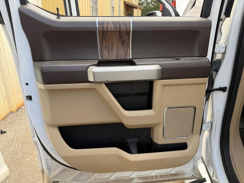 F150 2019 High Mounted Stop Light 104964530