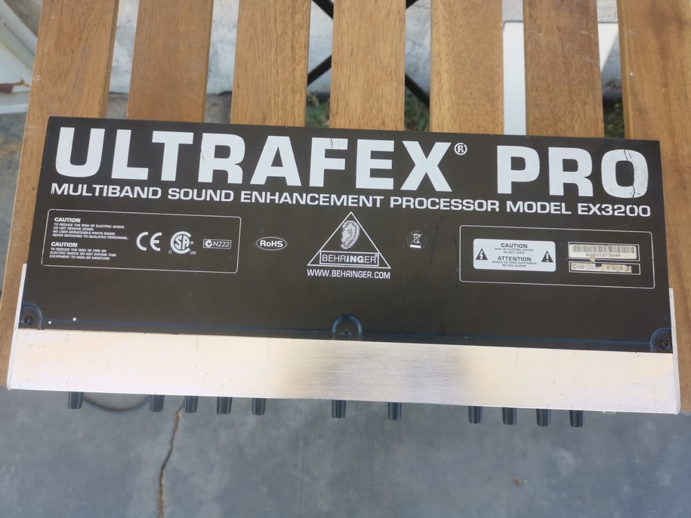 Behringer MULTIBAND Processor Ex3200