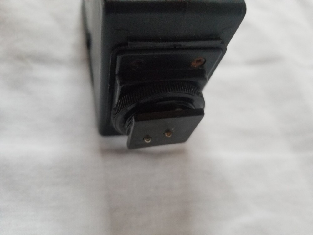 Focal DA-200S-M Auto Electronic Camera Flash 20-01-51 for Minolta Camera