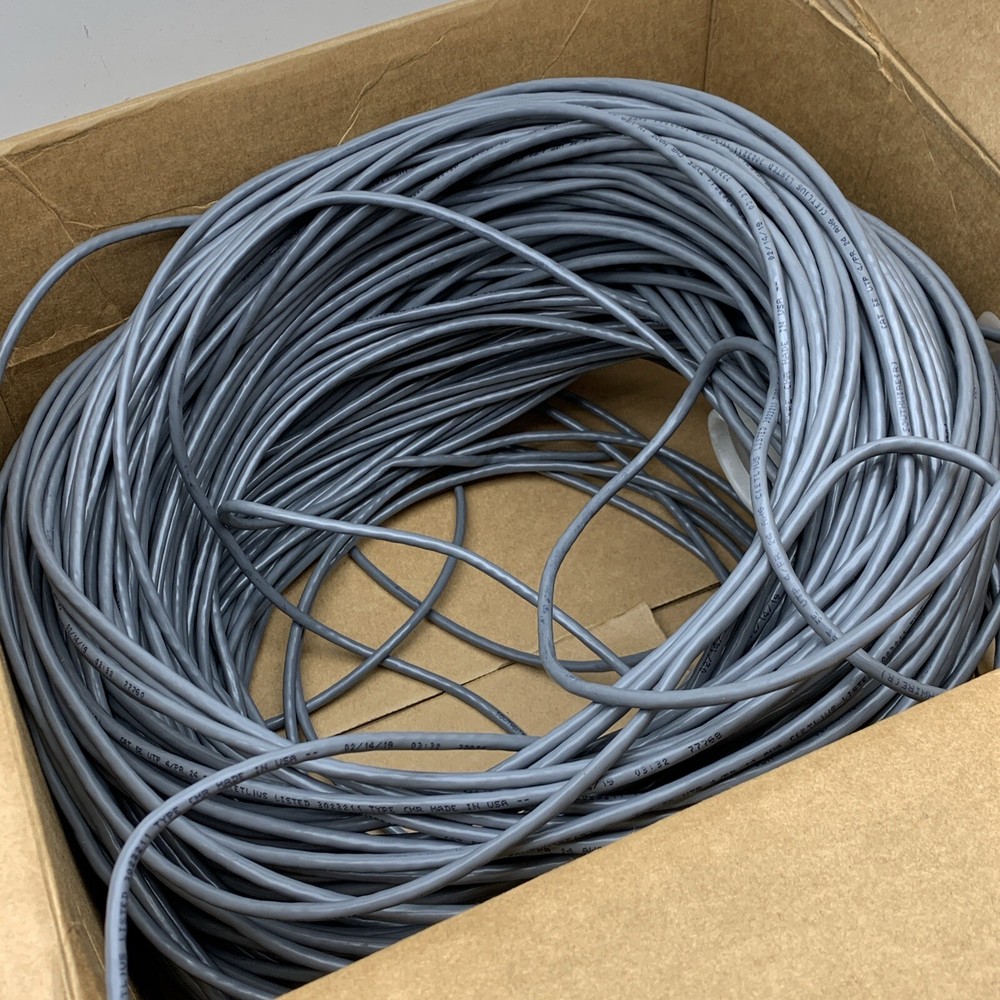 578ft SouthWire Type UTP CMR Gray 24/4 CAT5e Riser Cable