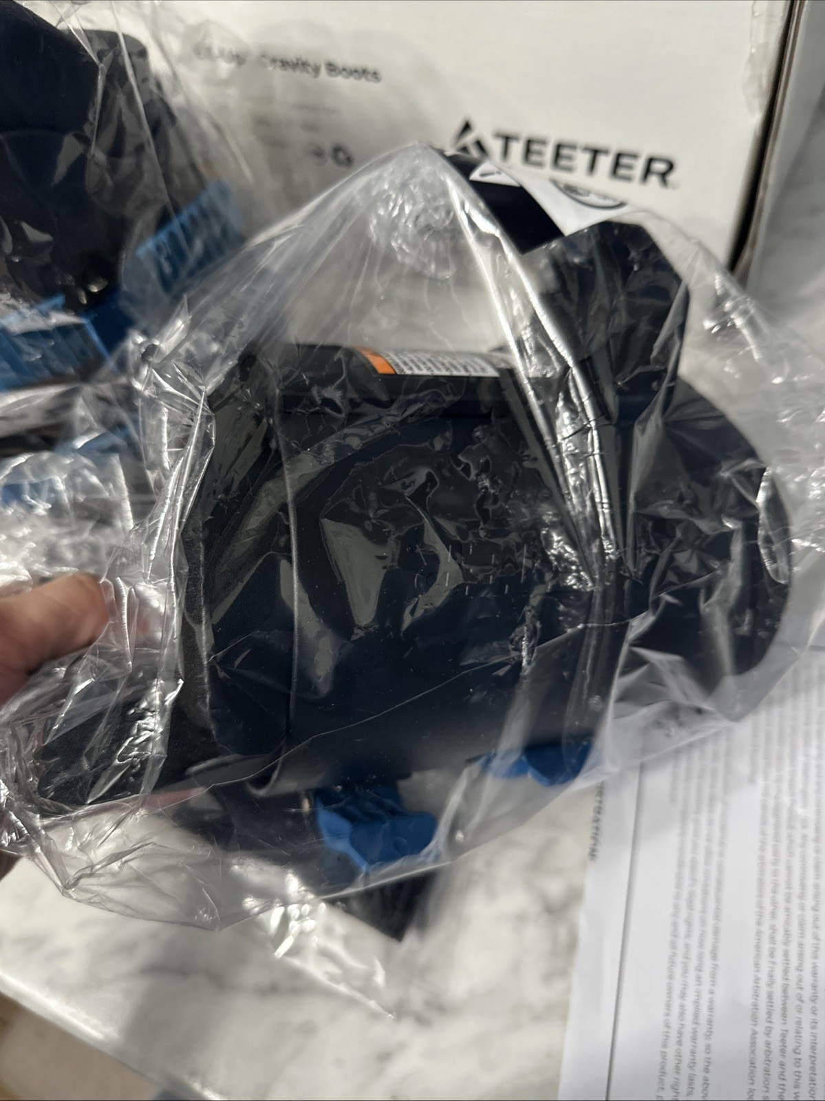 Teeter EZ-Up Gravity Boots for Inversion Decompression Stretching OPEN BOX