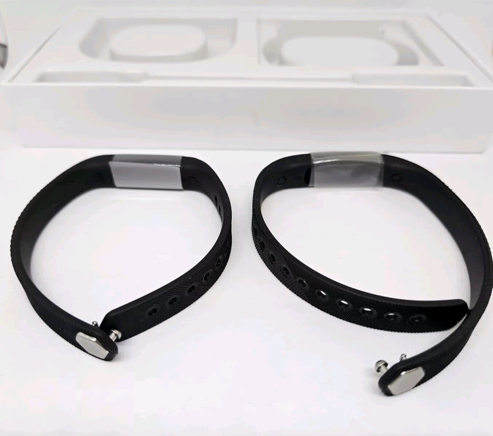 Fitbit Flex 2 GENUINE REPLACEMENT STRAPS AND CHARGER ONLY - TRACKER NOT INCLUDED