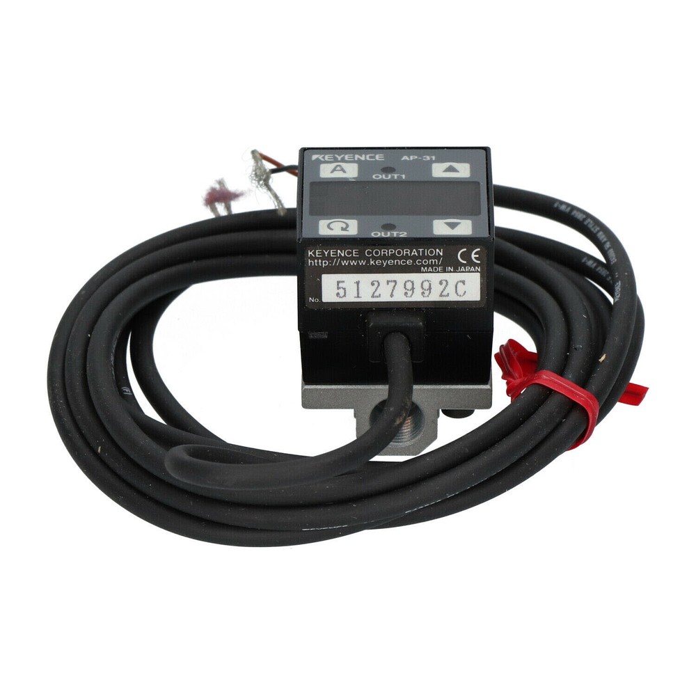 KEYENCE AP-31 Pressure Sensor New #