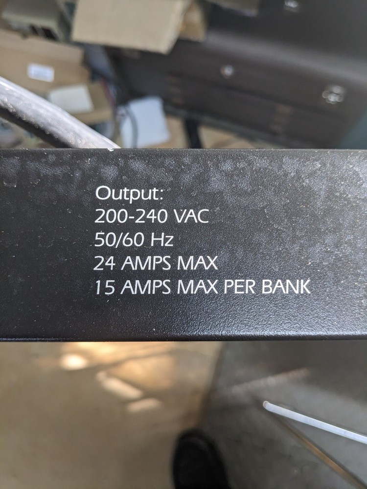 APC AP7541 Basic Rack PDU RACK- AC 200/208