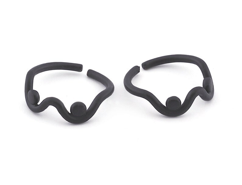 Boobs Ring Adjustable Brass Black Painted 4618