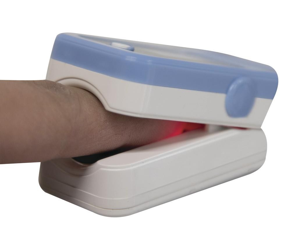 Harmonize Pulse Oximeter BM1000C - Batteries included