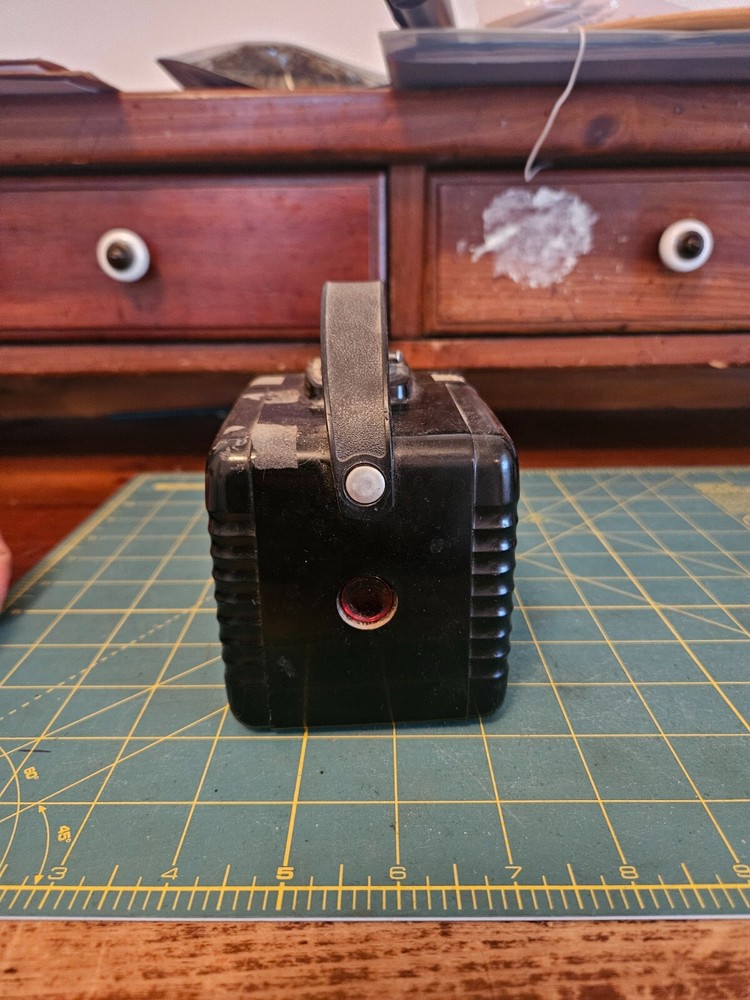 Early Version KODAK BROWNIE HAWKEYE Camera Flash Model