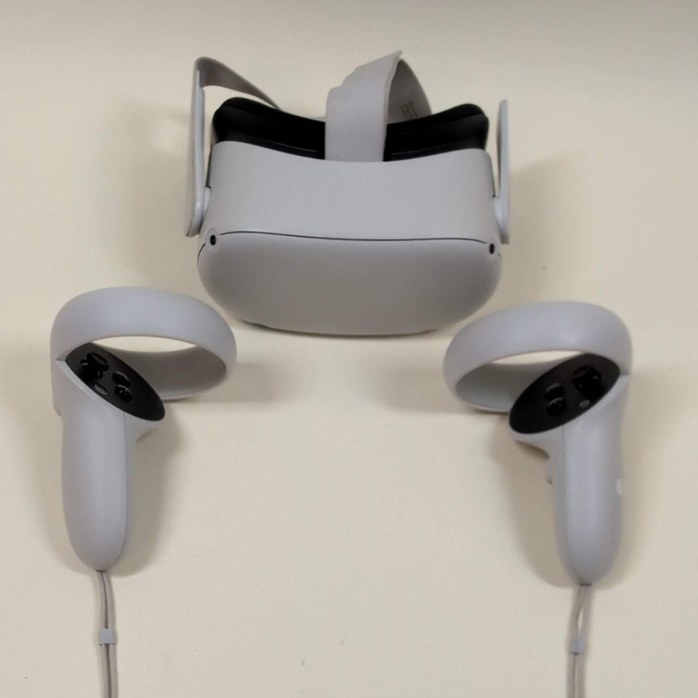 Meta Oculus Quest 2 VR Headset 128GB w/ Controllers