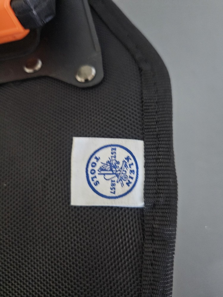 "NEW "Klein Tools MODbox 6 Pocket Tool Pouch