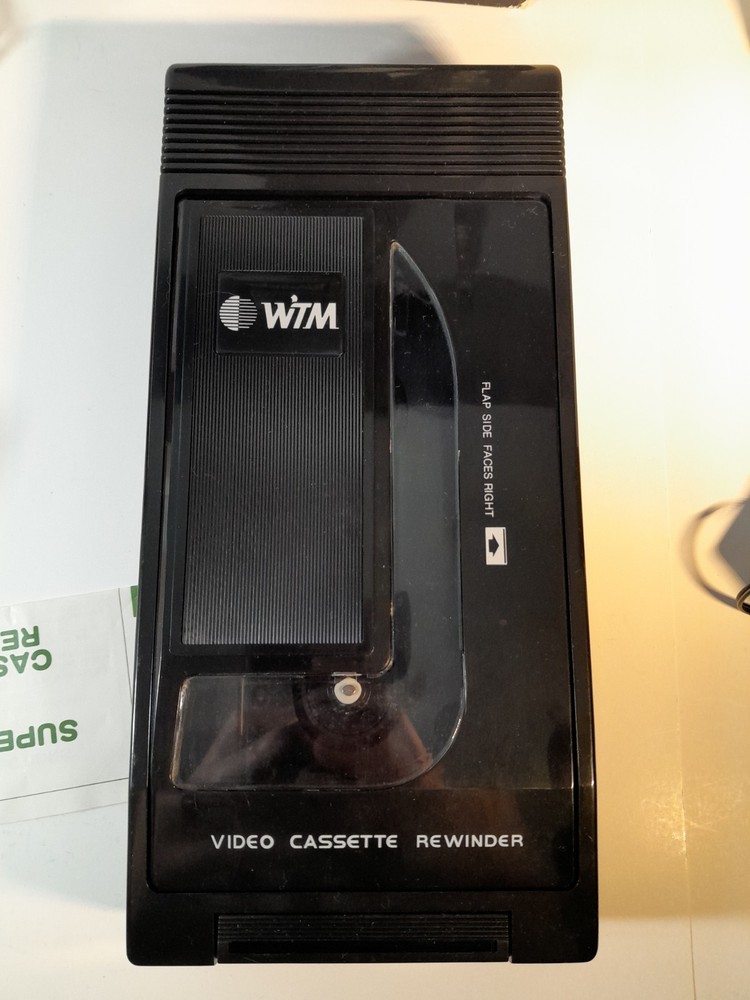 WTM VHS Video Rewinder w/ AUTO STOP & EJECT (Model: 911A) AC Powered DESCRIPTION